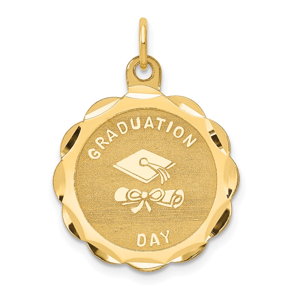 XAC36.jpg 14k GRADUATION DAY with Cap 20mm Engravable Disc Charm - Image 1