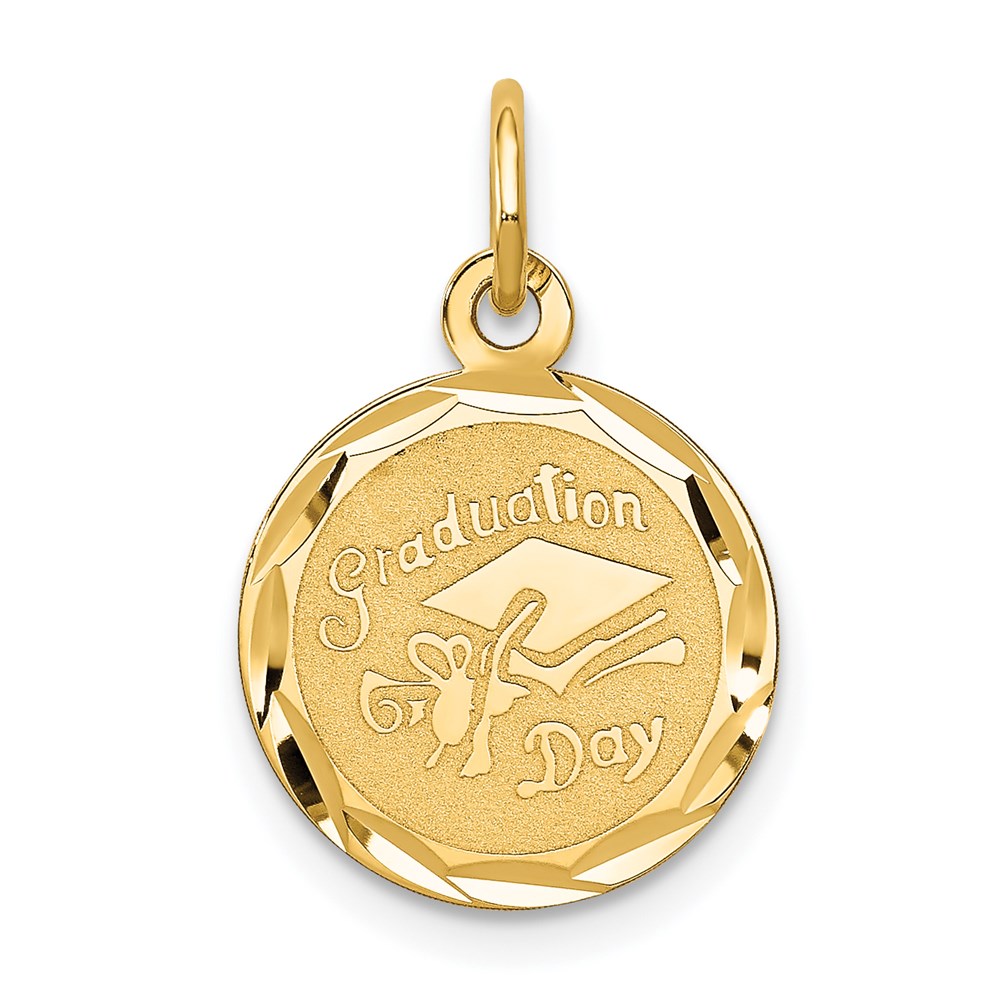 XAC680.jpg 14k GRADUATION DAY with Cap 14mm Engravable Disc Charm - Image 1